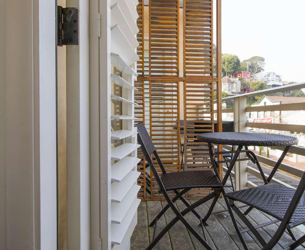 Hotel Waters Edge Tiburon Zimmer foto